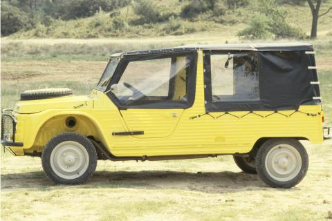 mehari_4x4_jaune_2.jpg